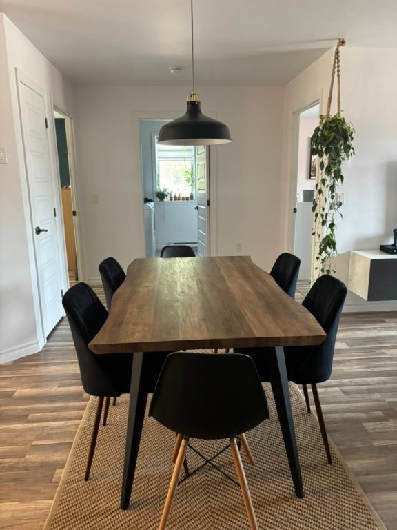 Bel appartement lumineux 4 1/2