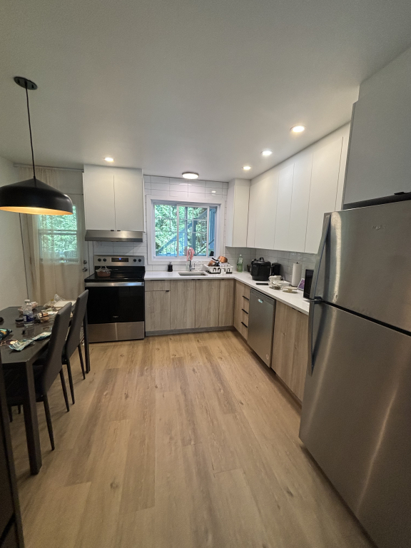 Appartement 4½ Rénové à Louer
