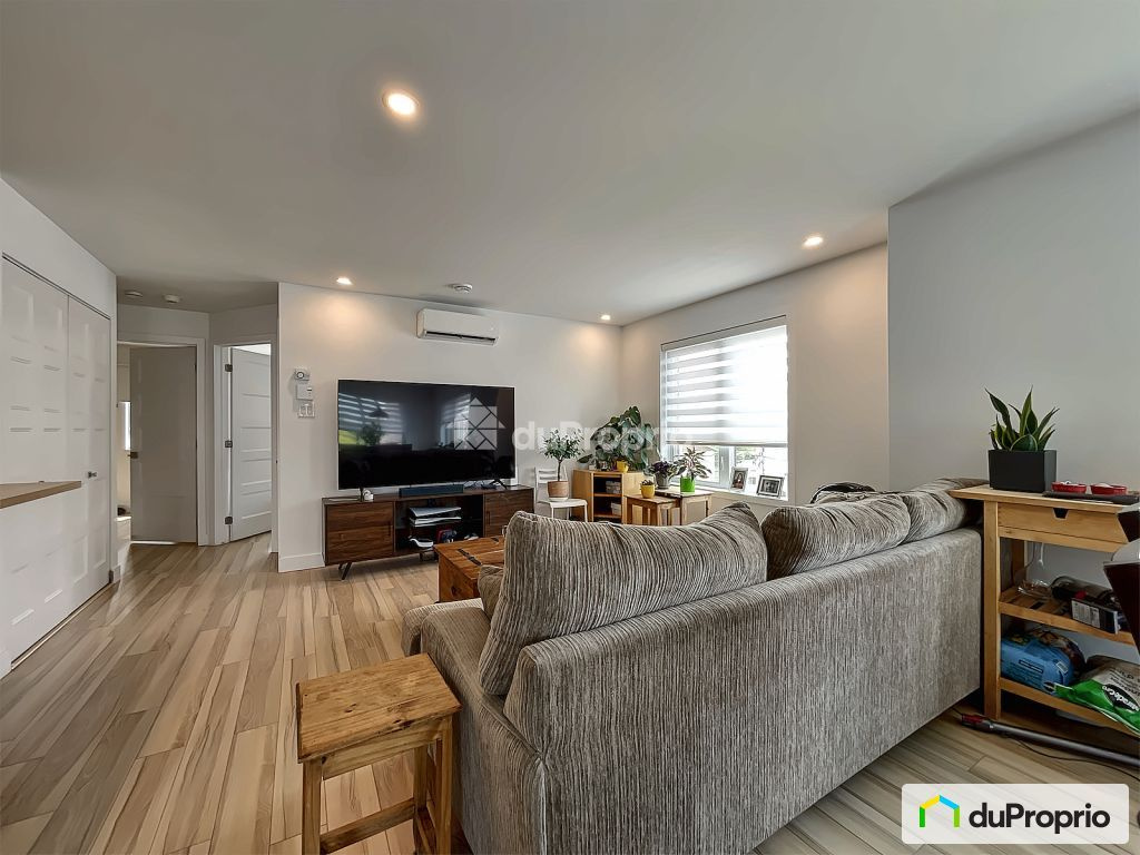 À Repentigny, Magnifique 4 ½ Condo