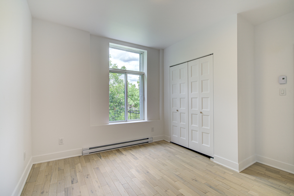 Tres Bel Appartement 3ch Au 1e/2 Stat
