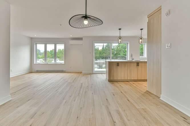 APPARTEMENT 4½ MODERNE À ST-DONAT - NOVEMBRE