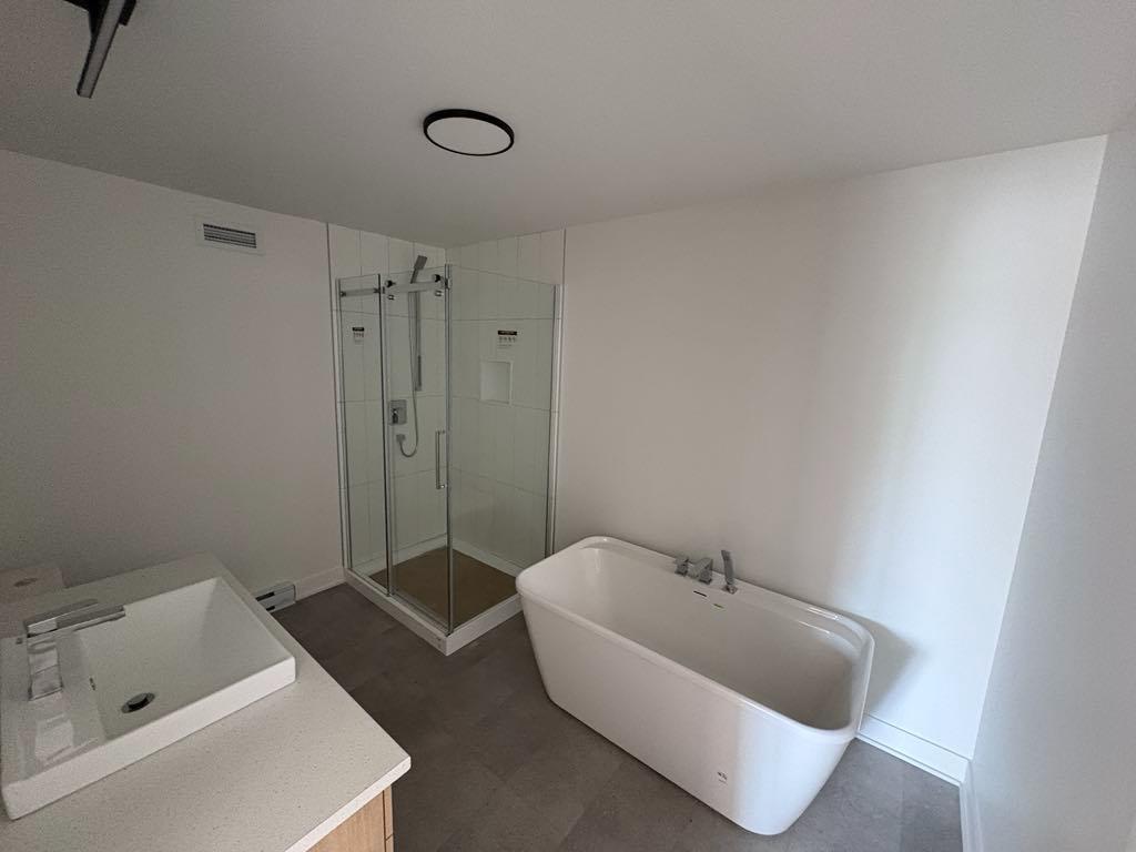 PROMO 1900$/mois - 5 1/2 PIECES - ST-PHILIPPE - 3 CHAMBRES