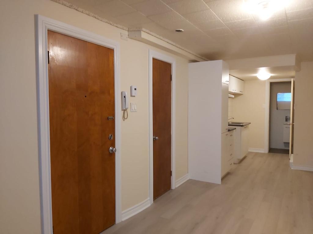 Studio 1 1/2 Laval, Pont-Viau