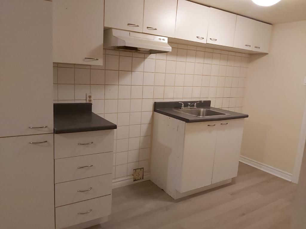 Studio 1 1/2 Laval, Pont-Viau