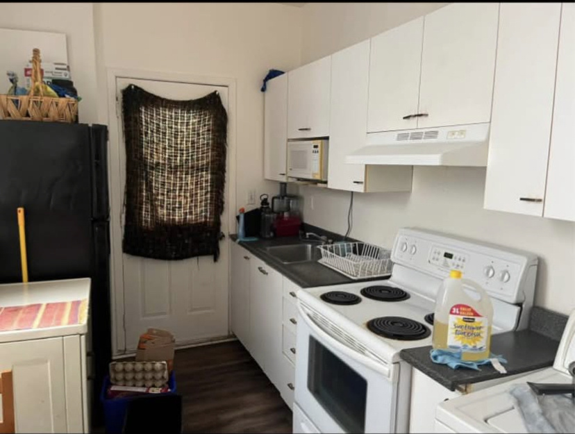 À LOUER - Grand 3 ½ Dans HOMA!