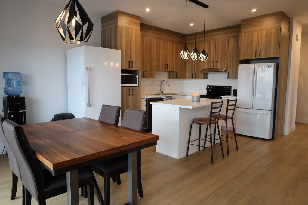 Spacieux Logements 3 Chambres 2022