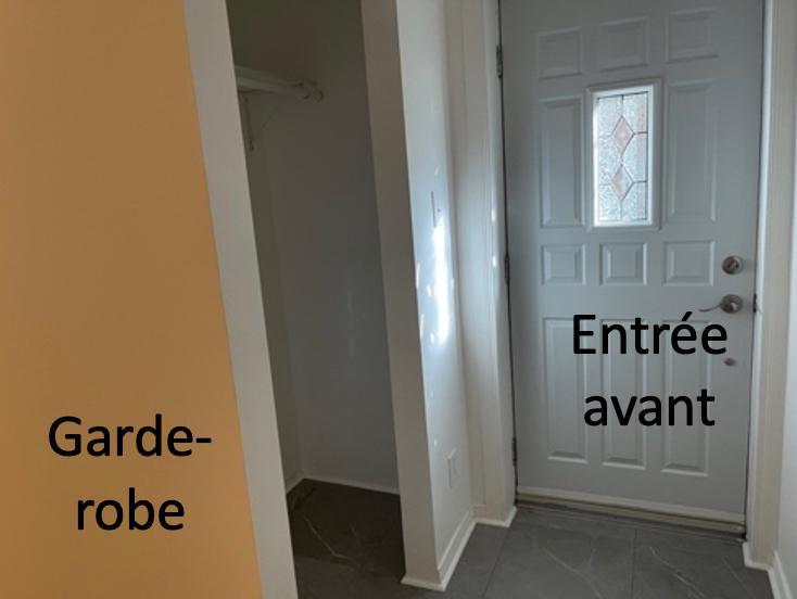 Appartement de 1410 pi3 sur 2 étages - Libre en 48 heures