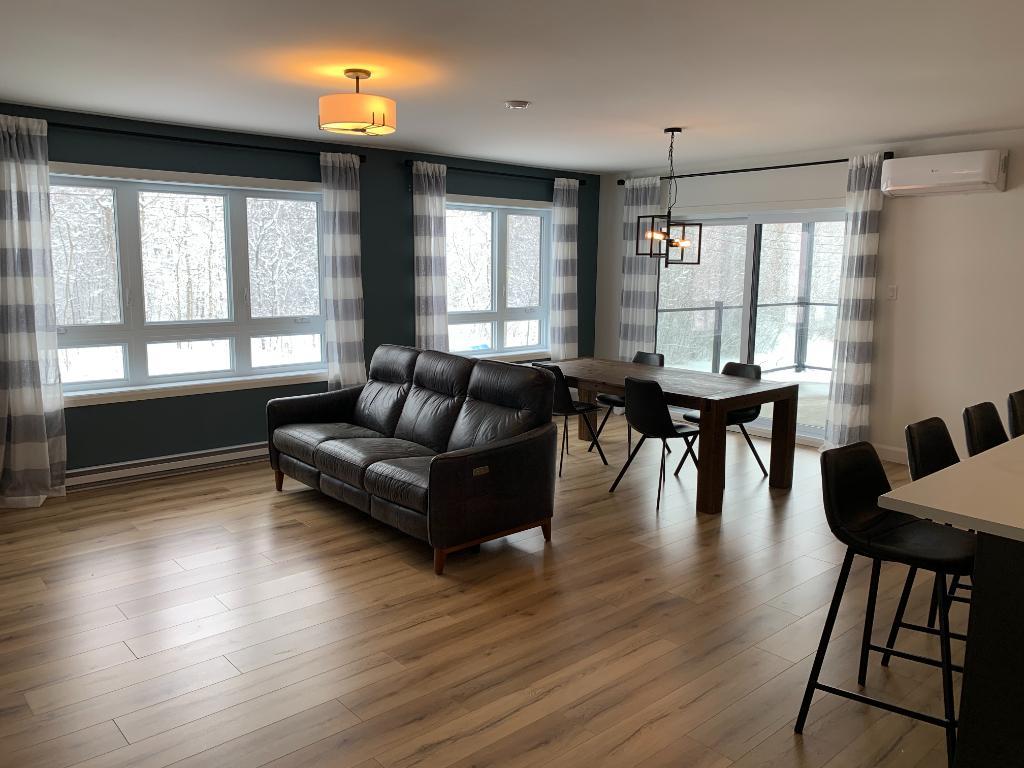 🌟 À louer – Superbe 4 ½ neuf, lumineux et spacieux – 3e étage – 1200 pi²