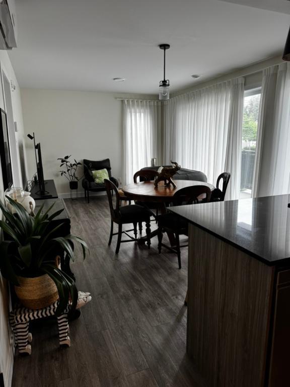 Appartement 4 1/2 à louer