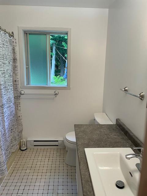 MAISON A LOUER 1er ETAGE $1950 (non meublée) $2250 meublee. 1er Aout, possible de déménager en juillet.