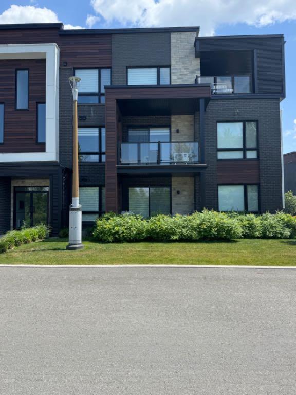 Logement 6 1/2 à louer