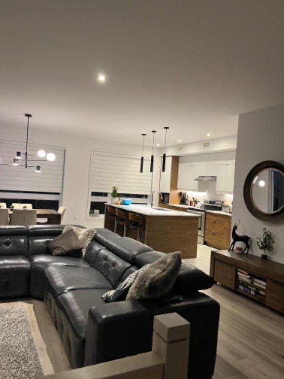 Logement 6 1/2 à louer