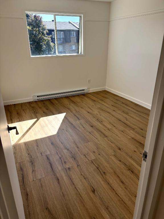 LOGEMENT À LOUER 41/2 REPENTIGNY CENTRE-VILLE NON FUMEUR-PAS D'ANIMAUX RÉNOVÉ