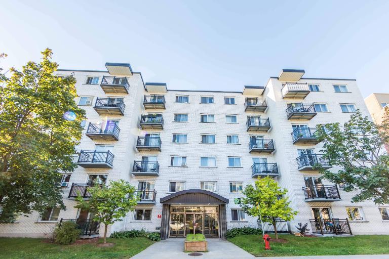 1 CH - 1 SDB - Montréal - $1,500 /mo