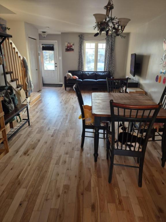 Maison de ville à louer à NDP – Disponible dès le 1er juillet !