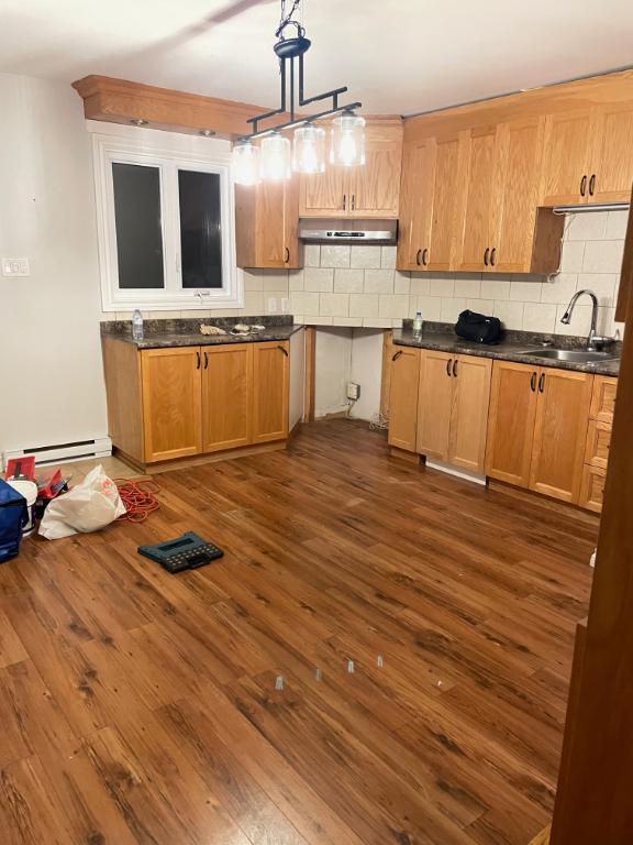 Beau grand 4 1/2 à louer , secteur du Cap Trois-Rivières, près des services et des écoles