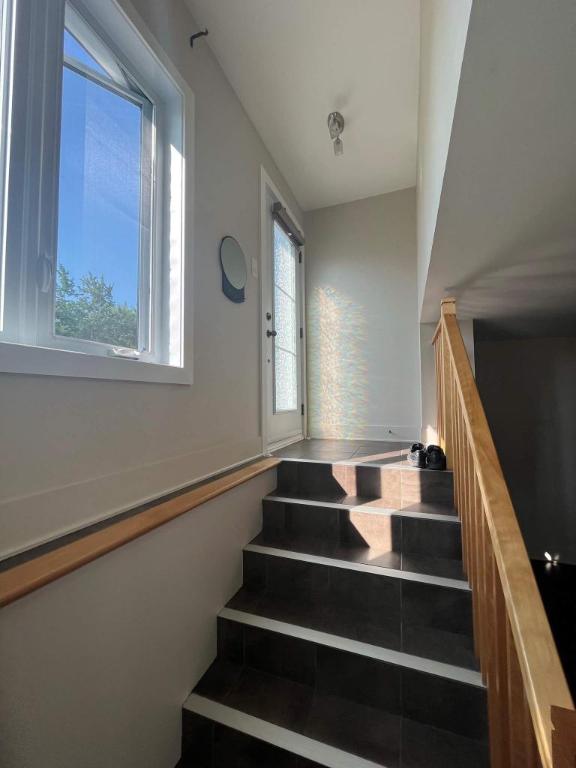 APPARTEMENT 4½ À LOUER - 15 JUILLET - LACHUTE