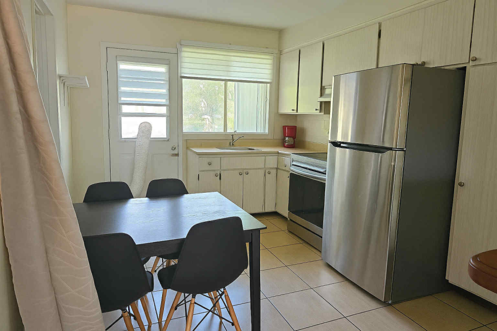 Tétrauville Appartement Inondé De Soleil