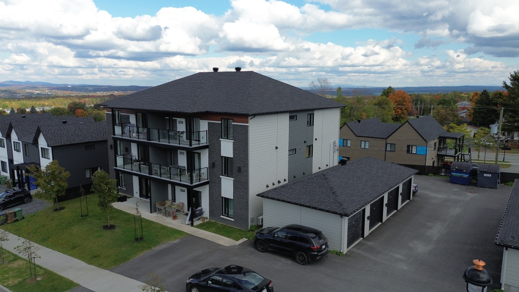 MAGNIFIQUE 5 ½ |RÉCENT|CARRÉ BELVÉDÈRE
