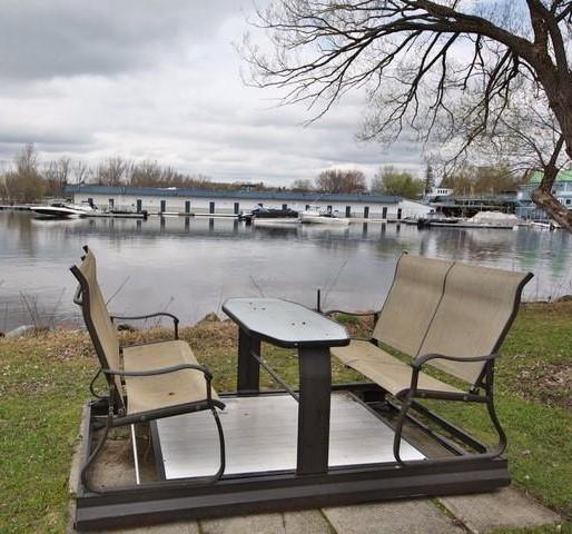 Condo bord du lac Memphrémagog