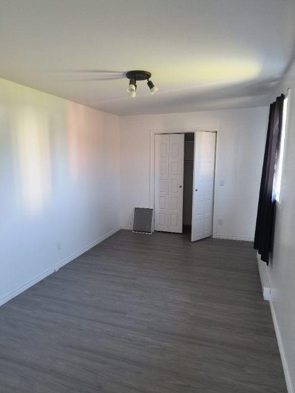 LOGEMENT 4 1/2 PIÈCES