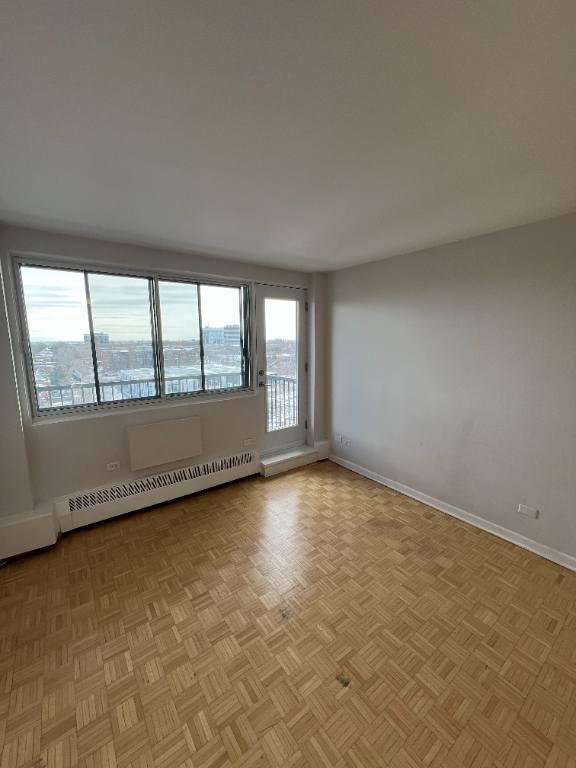 Studio Apartments For August 2025 - A louer • For Rent