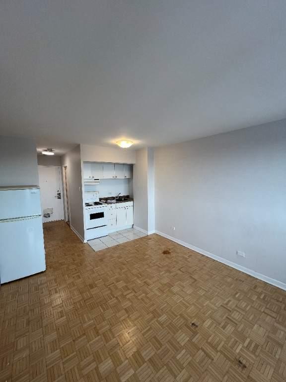Studio Apartments For August 2025 - A louer • For Rent