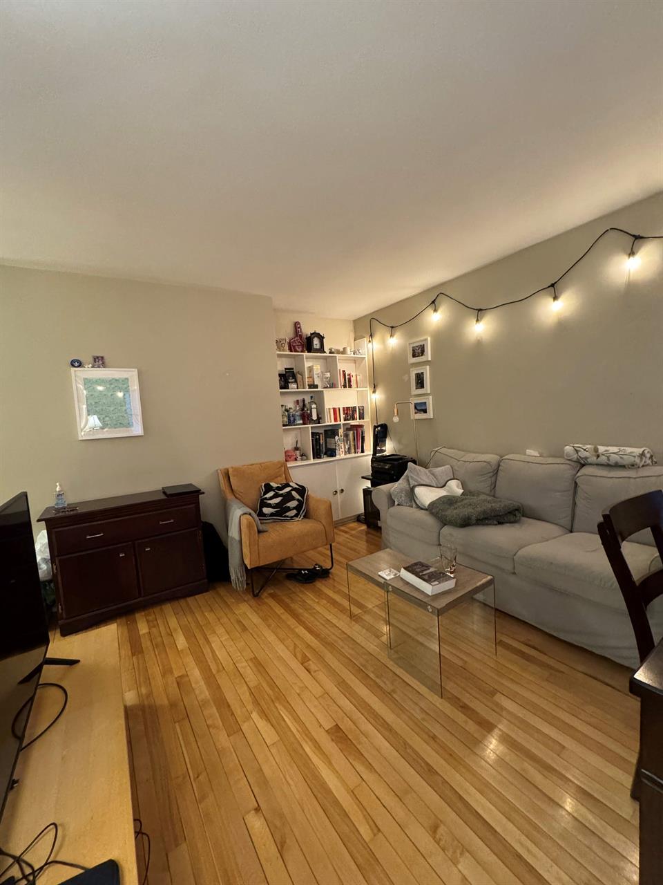 1 CH - 1 SDB - Montréal - $1,195 /mo