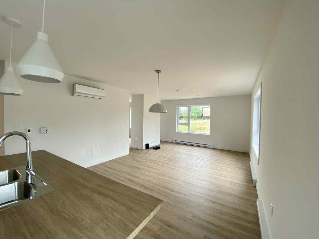 Magnifique condo 3 1/2