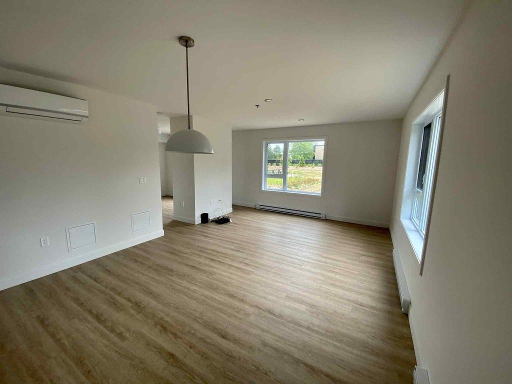 Magnifique condo 3 1/2