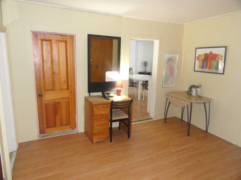 CHAMBRE À LOUER À SAINT-AGATHE-DES-MONTS,PRES DE TOUT LES SERVICES.