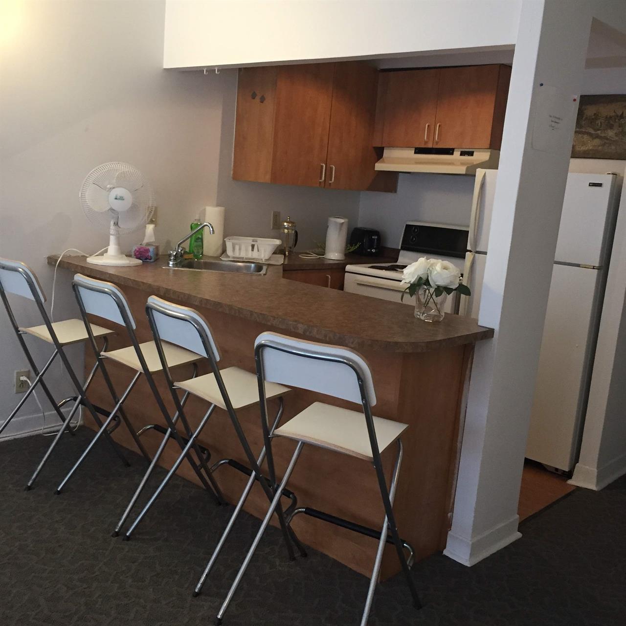 1 CH - 1 SDB - Montréal - $1,295 /mo