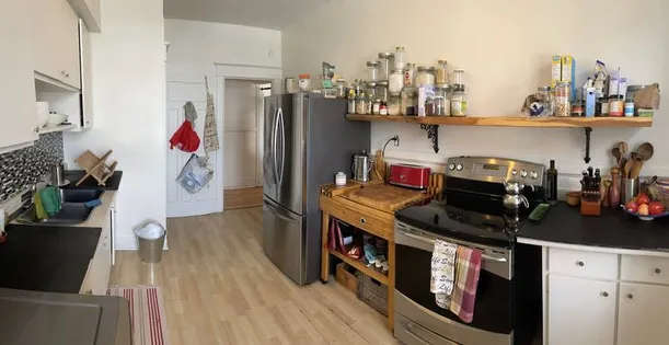 1 room room of 130 m² in Montreal