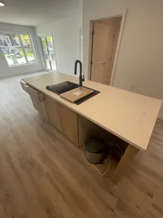 4 rooms apartment of 140m² in Sherbrooke