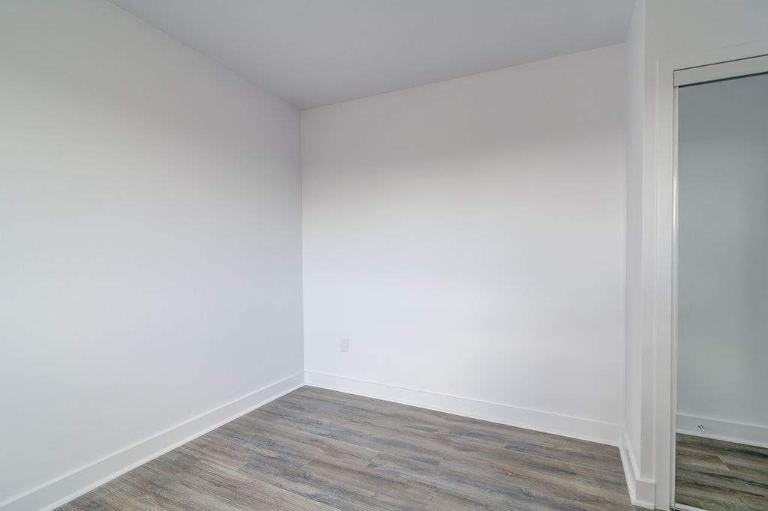 1 CH - 1 SDB - Montréal - $1,100 /mo