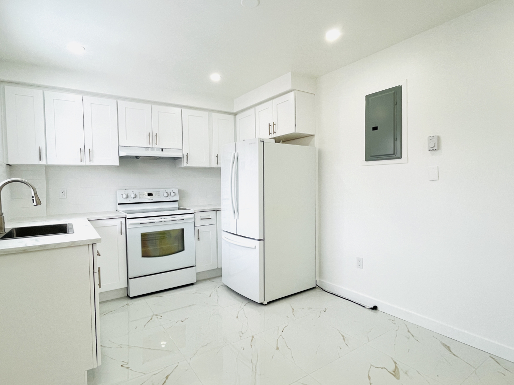 4 1/2 Renovee - St Leonard