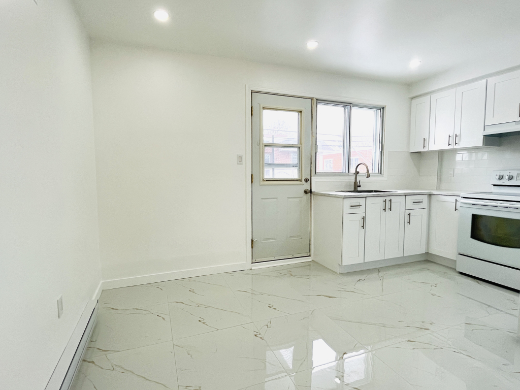 4 1/2 Renovee - St Leonard