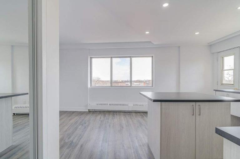 1 CH - 1 SDB - Montréal - $1,250 /mo