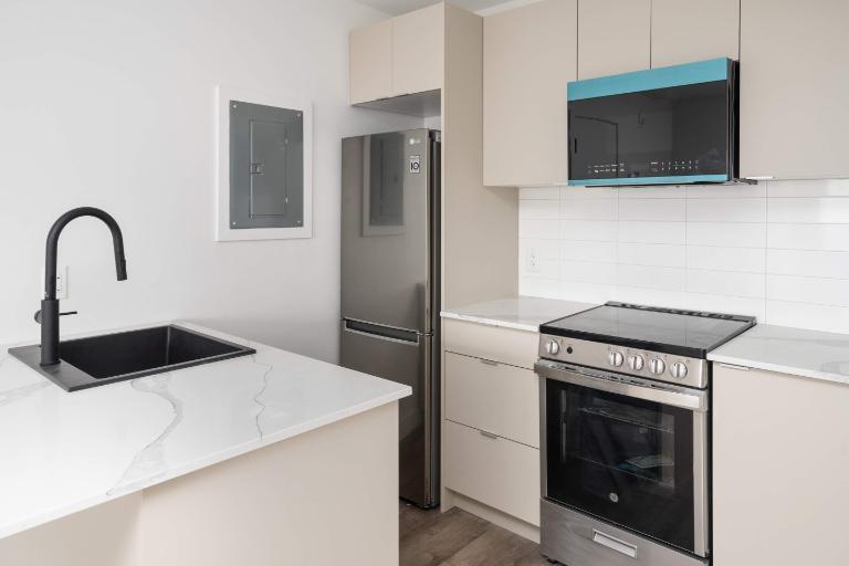 1 CH - 1 SDB - Montreal - $1,445 /mo