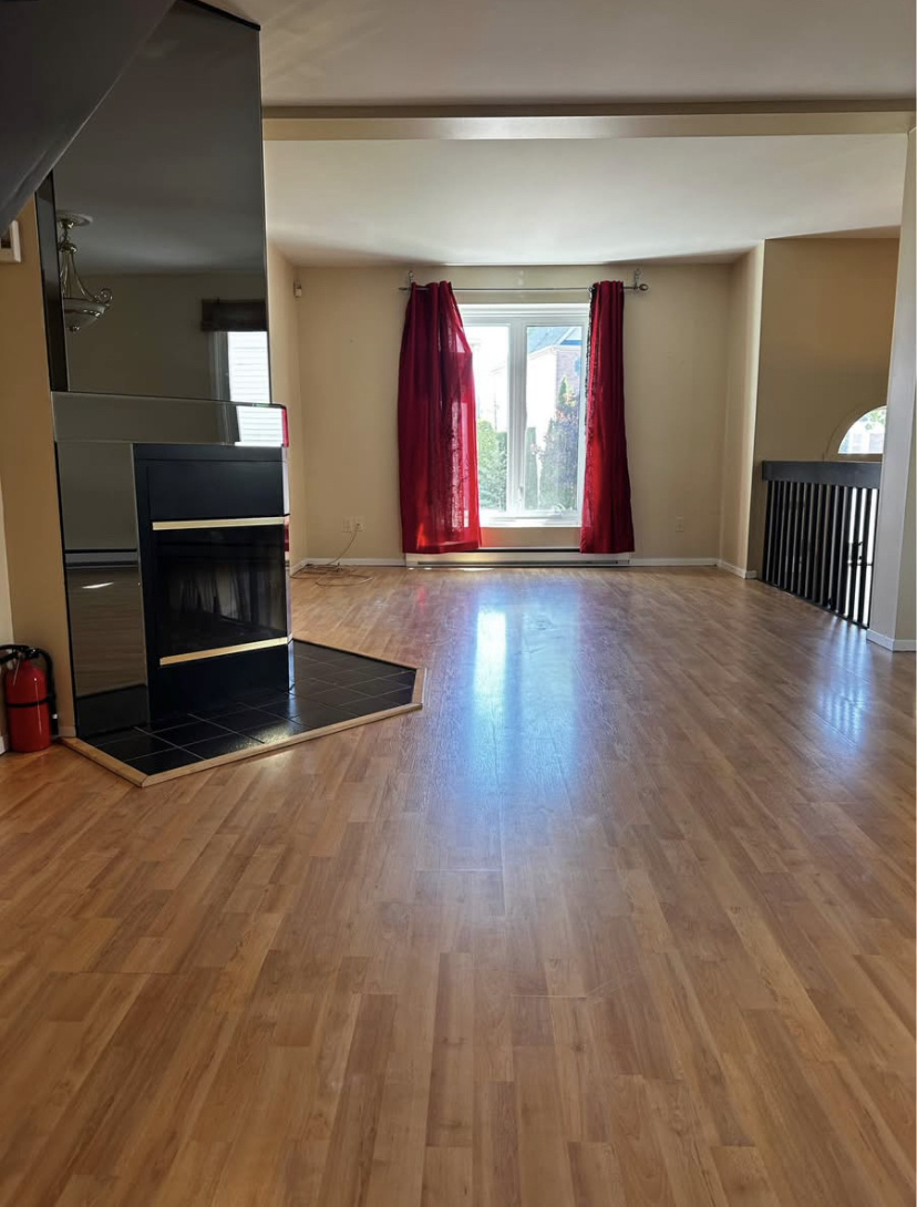 Maison Unifamiliale à Louer