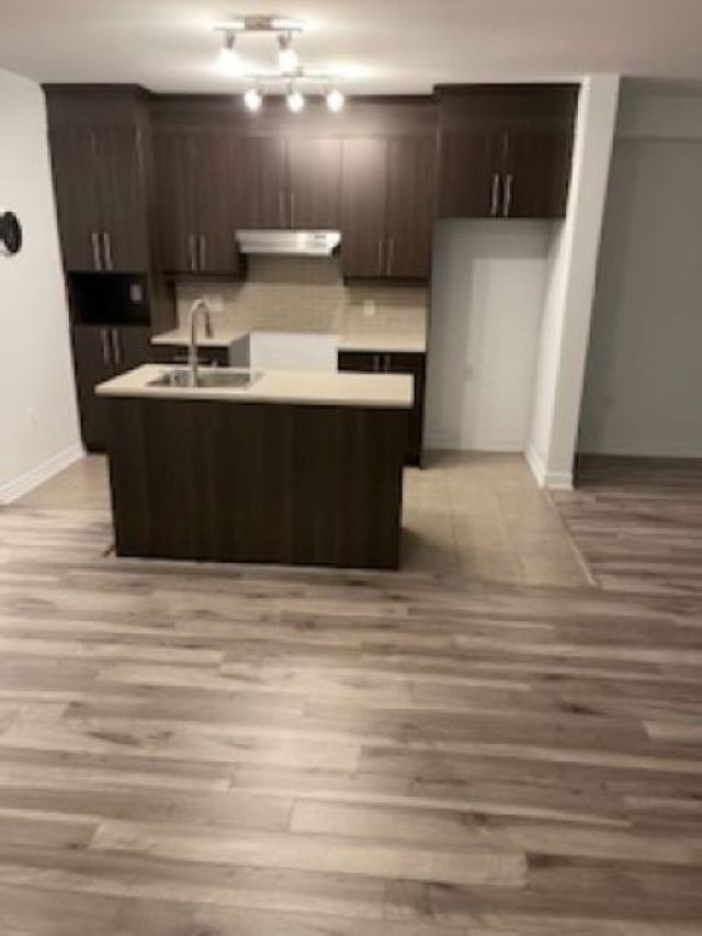 3 1/2 Porte Patio Avec Terrasse