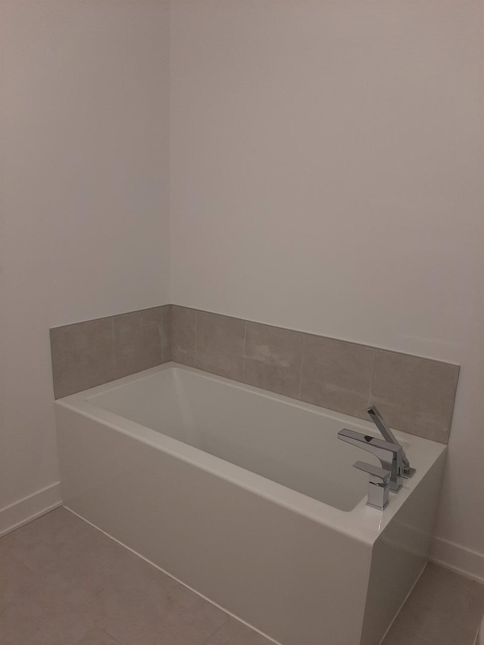 PROMO - APPARTEMENT 4½ À LOUISEVILLE - DISPONIBLE LE 1ER JUILLET