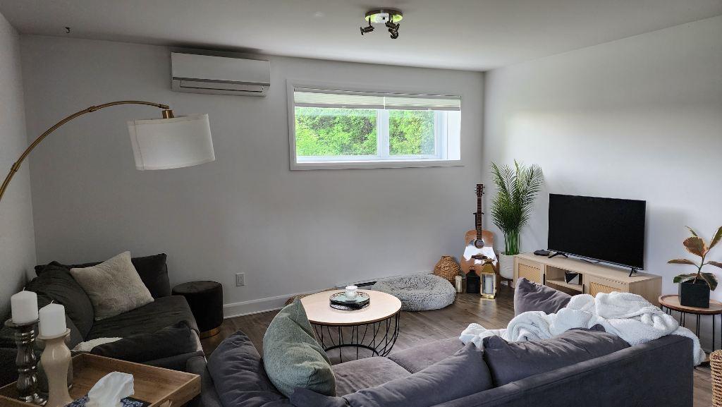 🏡 4 1/2 à louer – 1000 pi² – Sous-sol à Lavaltrie