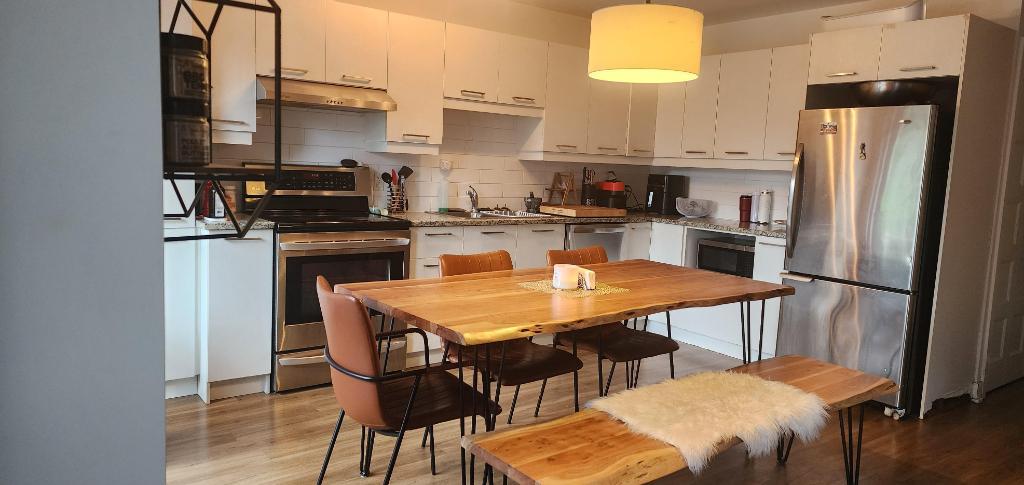 [Premier mois à 825$] [Transfert de bail – 4 ½ à Greenfield Park/Saint-Lambert]