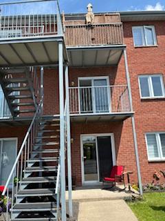 Logement à louer (disponible maintenant)