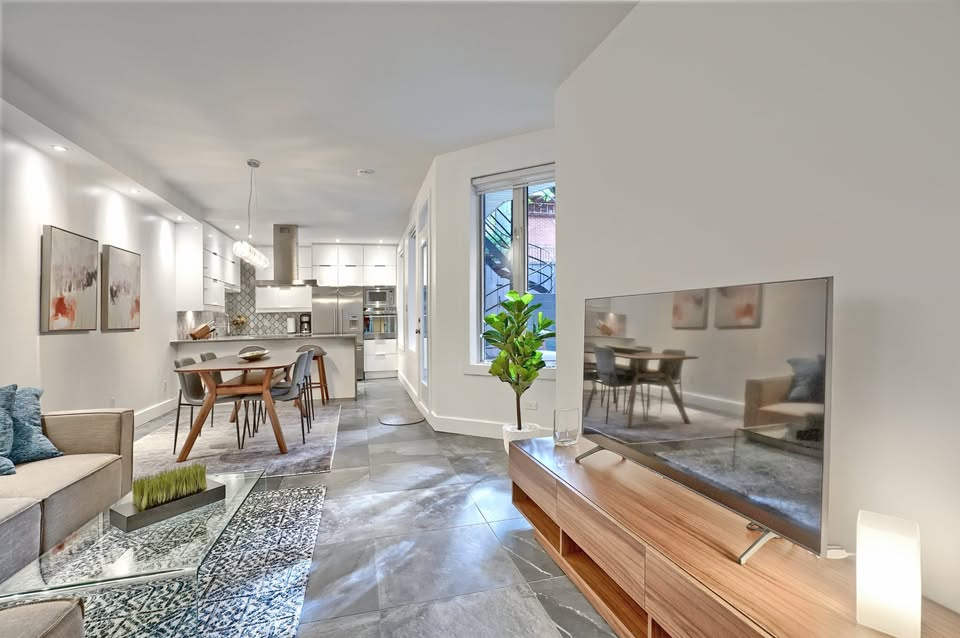 Ville-Marie - Superbe Condo 4 1/2 Meublé