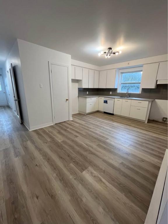 Grand 4 1/2 Apartment - Section A Brossard