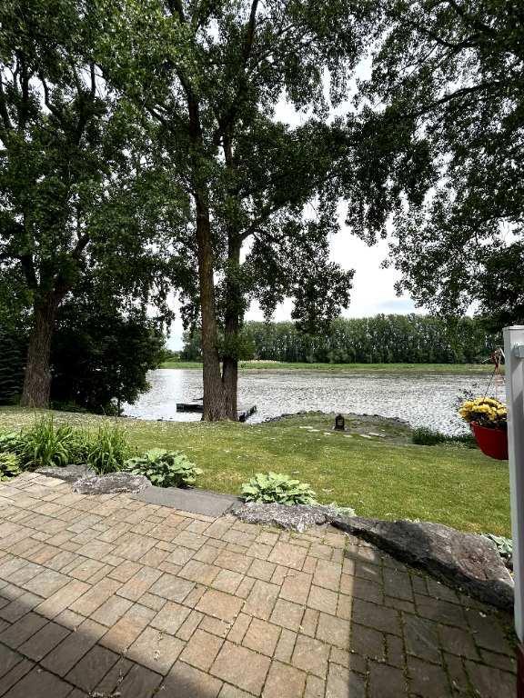 Condo sur le bord de l'eau a Berthierville