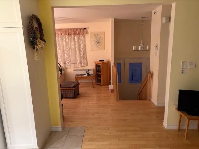 Maison 2 chambres avec terrain clôturé et remise