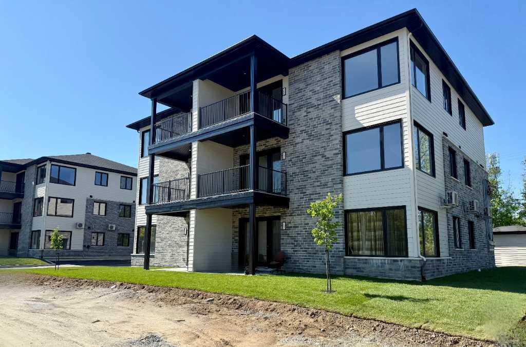 Grand 5 ½ NEUF à louer à Drummondville